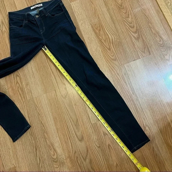 J Brand Starless Womens Size 26 Skinny Stretch Jeans Dark Blue Denim - Picture 7 of 9